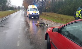 &Scaron;ilutės rajone nukentėjo į kelią netikėtai įvažiavęs dviratininkas