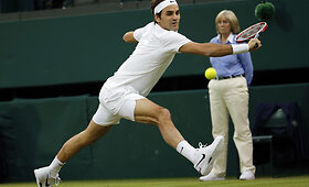 Rogeris Federeris Vimbldone i&scaron;kovojo 150-ą pergalę ant žolės