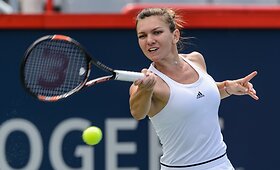Simona Halep po pralaimėto pirmo seto sutriu&scaron;kino Svetlaną Kuznecovą