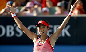 Shuai Zhang ir Alizės Cornet mačo akimirkos