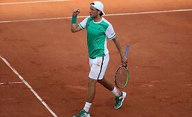 Lucasas Pouille laimėjo atkaklų penkių setų trilerį bei žengė tolyn Paryžiuje
