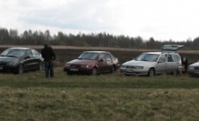 Lietuvos &scaron;vedi&scaron;kų automobilių klubo ąžuolynas (nuotraukos) galerija