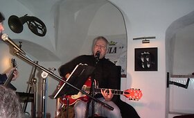Tommy Emmanuel pasirodymas galerija
