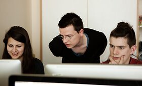 Kai Bernau grafinio dizaino kūrybinės dirbtuvės VDA