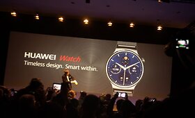 &bdquo;Huawei&ldquo; pristatė i&scaron;manų laikrodį ir dar du dėvimus i&scaron;manius įrenginius