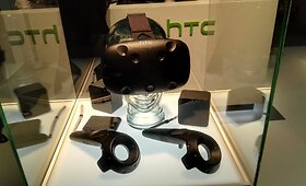 Virtualios realybės įrenginiai parodoje MWC 2016