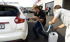 Sportinių &bdquo;Nissan&ldquo; modelių pristatymas Estijoje 