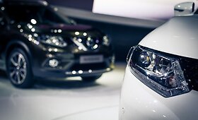 &bdquo;Nissan&ldquo; stendas Frankfurto automobilių parodoje