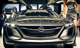 &bdquo;Opel Monza&ldquo; koncepcinio modelio pasaulinė premjera Frankfurte 