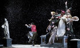 Vilniaus mažasis teatras kviečia Klaipėdiečius dovanoti &scaron;venti&scaron;ką vakarą - spektaklis &bdquo;Maskaradas&ldquo;. D.Matvejevo nuotr.