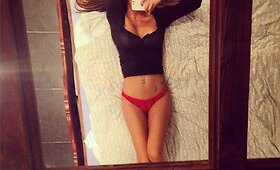 Agness Landau nuotraukos i&scaron; poilsio Milane