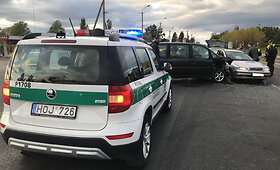 Panevėžyje susidūrė &bdquo;Volvo&ldquo; ir &bdquo;Peugeot&ldquo;