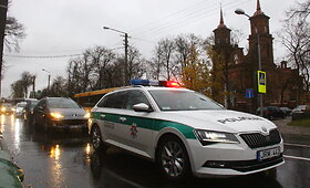 Panevėžyje susidūrė trys automobiliai - sužeista moteris