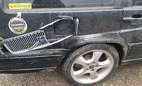 Panevėžio aplinkkelyje į atitvarus rėžėsi &bdquo;Volvo&ldquo;