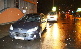 Panevėžyje policijai įkliuvo girtas &bdquo;Peugeot&ldquo; vairuotojas