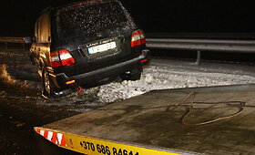 Panevėžio aplinkkelyje į atitvarus rėžėsi &bdquo;Toyota&ldquo;