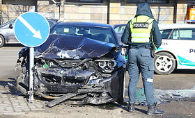 Panevėžyje susidūrė &bdquo;Toyota&ldquo; ir BMW