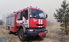 Panevėžyje liepsnojo kelios de&scaron;imtys hektarų pernyk&scaron;tės žolės
