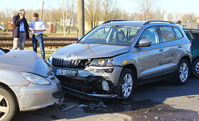Panevėžyje prie pervažos susidūrė trys automobiliai