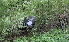 Panevėžio rajone į griovį nulėkė &bdquo;Honda&ldquo; &ndash; vairuotojas dingo