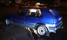 Panevėžyje girtas &bdquo;Volkswagen&ldquo; vairuotojas rėžėsi į stulpą