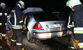 Panevėžio rajone užsiliepsnojo &bdquo;Ford&ldquo;