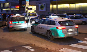 Panevėžyje girta &bdquo;Mercedes&ldquo; vairuotoja sukėlė avariją