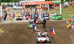 Tarptautinės autokroso ir ralio kroso varžybos Vilkyčiuose