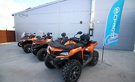 &bdquo;CFMOTO Factory Racing Team&ldquo; komandos pristatymas