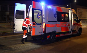 Panevėžyje neblaivi &bdquo;Audi&ldquo; vairuotoja rėžėsi į medį