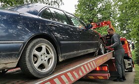 Paliūni&scaron;kyje sustabdytas girtas &bdquo;Mercedes&ldquo; vairuotojas