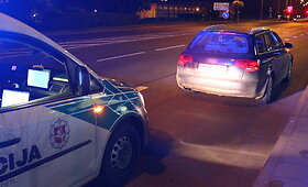 Panevėžyje policijai įkliuvo neblaivus &bdquo;Audi&ldquo; vairuotojas