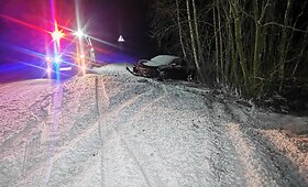 Panevėžio rajone nuo kelio nulėkė &bdquo;Mazda&ldquo;