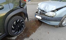 &bdquo;Citroen&ldquo; ir &bdquo;Lexus&ldquo; avarija Kėdainiuose
