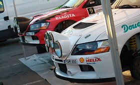 &bdquo;Halls Winter Rally 2014&ldquo; Serviso zona prie&scaron; ralio pradžią