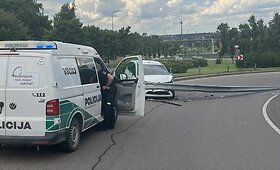 &bdquo;Opel&ldquo; avarija Vilniuje