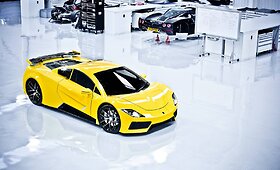 &bdquo;Arash AF8&ldquo; superautomobilis  