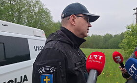 Utenos pareigūnai apie nukritusį droną: &scaron;iandien darbai tęsiami