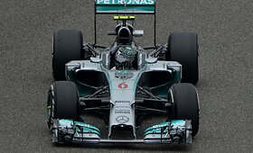 F-1 treniruotės Kinijos trasoje