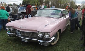 Amerikieti&scaron;ki &bdquo;Buick&ldquo; ir &bdquo;Cadillac&ldquo; automobiliai