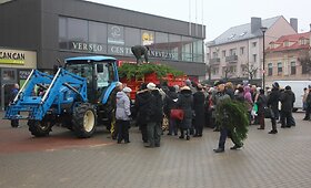 Egli&scaron;akių dalijimas Panevėžyje