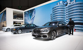 BMW M760Li