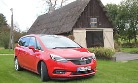 Atnaujintas &bdquo;Opel Zafira&ldquo; modelis