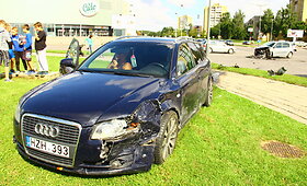 Panevėžyje &ndash; &bdquo;Renault&ldquo; ir &bdquo;Audi&ldquo; avarija