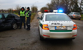 Panevėžyje susidūrė &bdquo;Volvo&ldquo; ir &bdquo;Mercedes&ldquo;