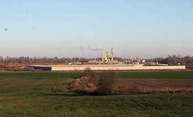 &Scaron;iaulių tardymo izoliatoriaus statybos