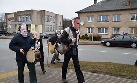 Politinės Užgavėnės Varniuose