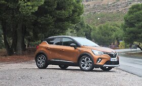 &bdquo;Renault Captur&ldquo; &ndash; pavairuok ateitį jau &scaron;iandien