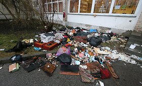 &Scaron;iauliuose per gaisrą žuvo du žmonės, dvide&scaron;imt evakuota
