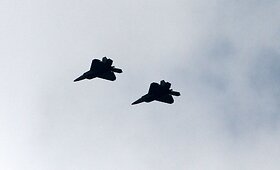 Lietuvos kariniame aerodrome - JAV naikintuvai &bdquo;F-22 Raptor&ldquo;